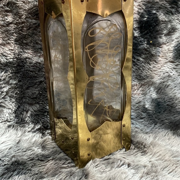 1960s Mid-Century Modern Brass Music Box
Liquor Decanter - Picture 12 of 17